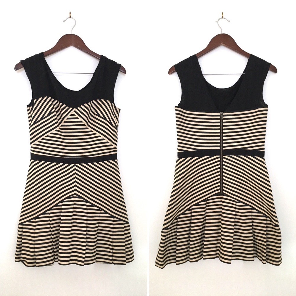 Elizabeth and James Angle Striped Vanessa Dress - Picture 4 of 8
